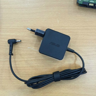 Hình ảnh của Sạc laptop Asus E402N E402NA E402 Series -- Hàng Original Gọi ngay 0937 759 311 mua hàng nhé