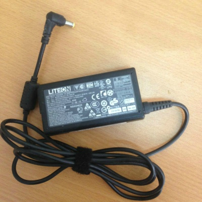 Hình ảnh của Sạc laptop Acer Z1402, Z1402-34VY, Z1402-58KT, Z1402-350L Gọi ngay 0937 759 311 mua hàng nhé