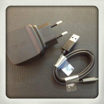 Hình ảnh của Sạc máy tính bảng Asus TF103CG Gọi ngay 0937 759 311 mua hàng nhé